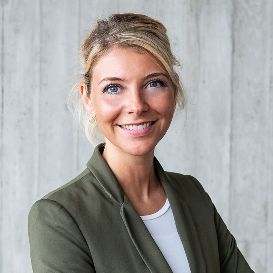 Portait of Juliana Niedermeier - HR Manager at d.velop AG