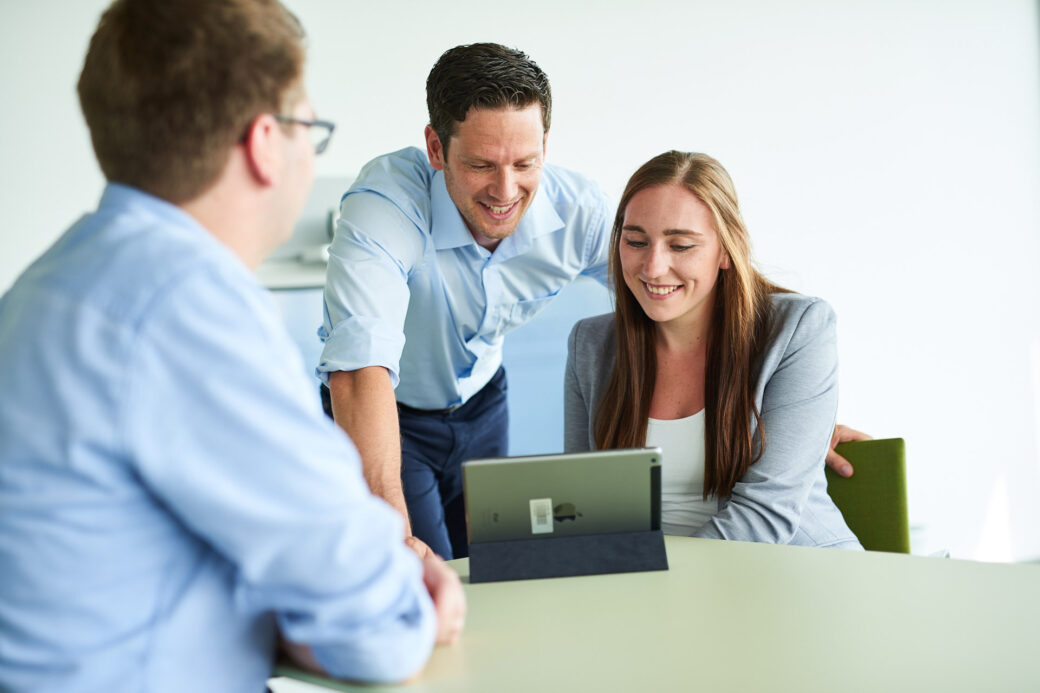 d.velop employee meeting-room with tablet